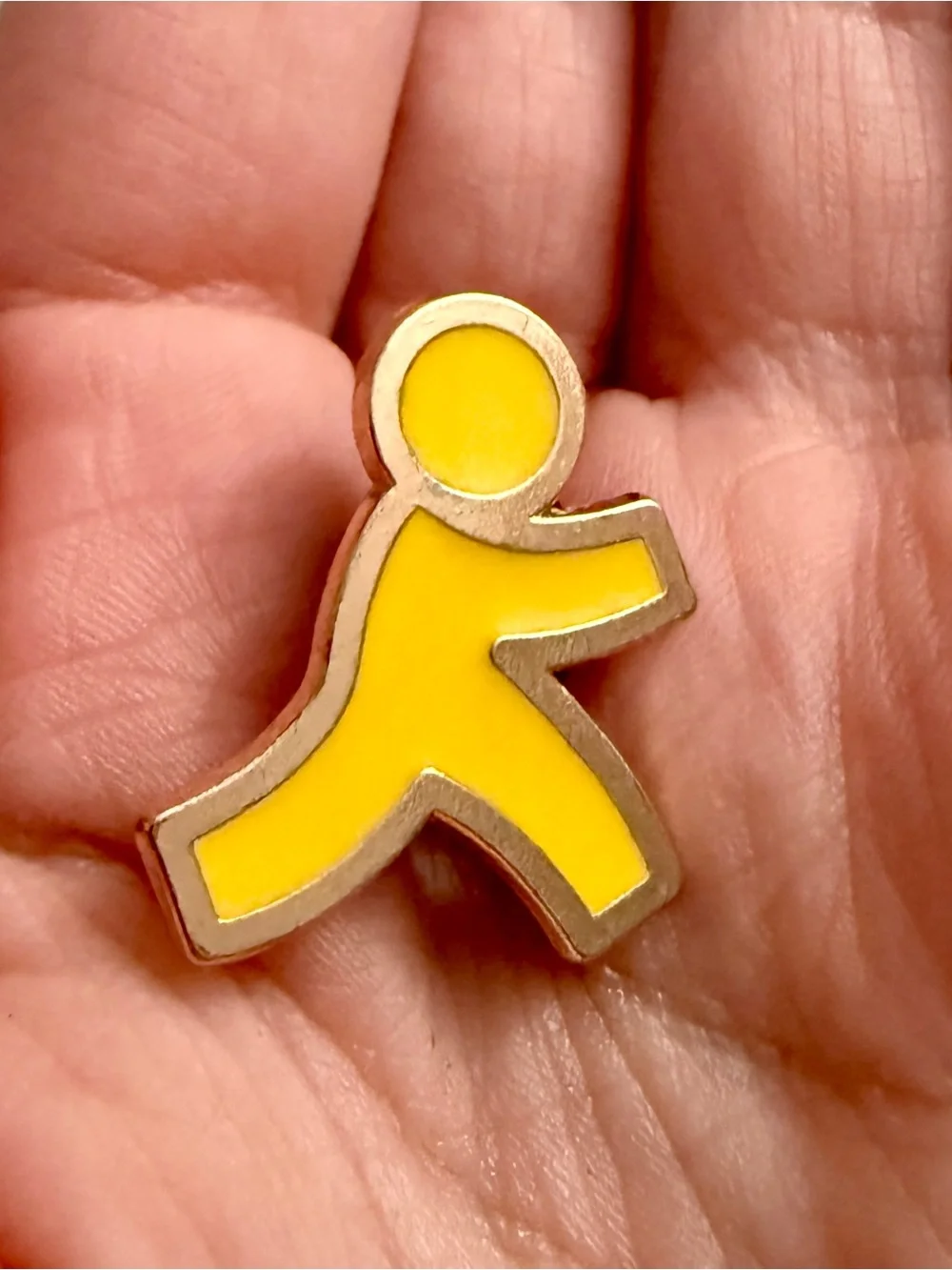 New AOL Chat Running Man Yellow Enamel Pin 90s Y2K Vibe Nostalgia Gift